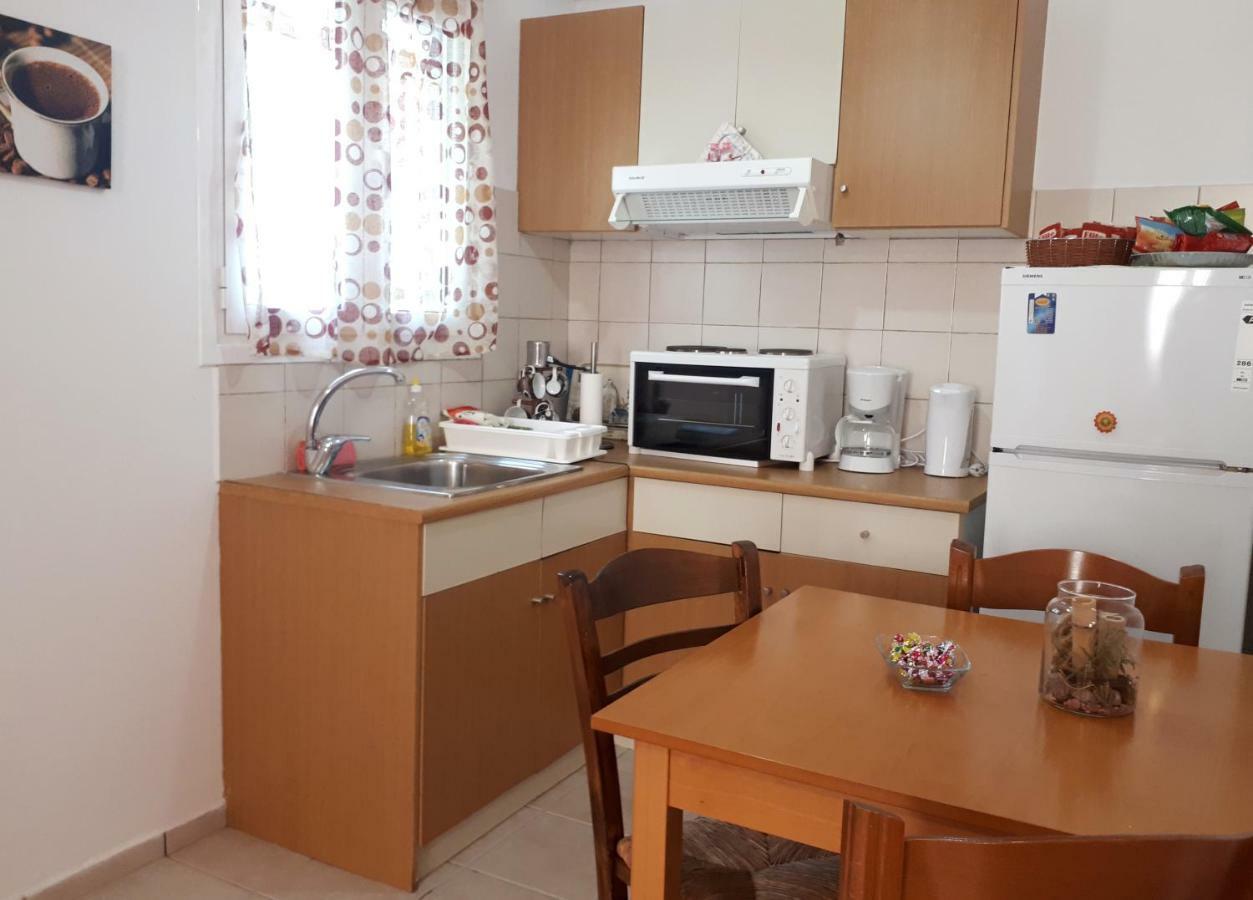 Apartament Studio Zafiria Méthana Zewnętrze zdjęcie