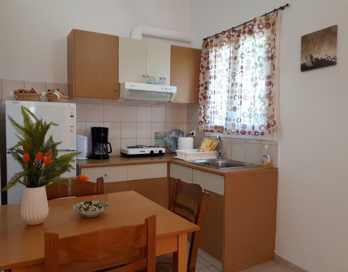 Apartament Studio Zafiria Méthana Zewnętrze zdjęcie